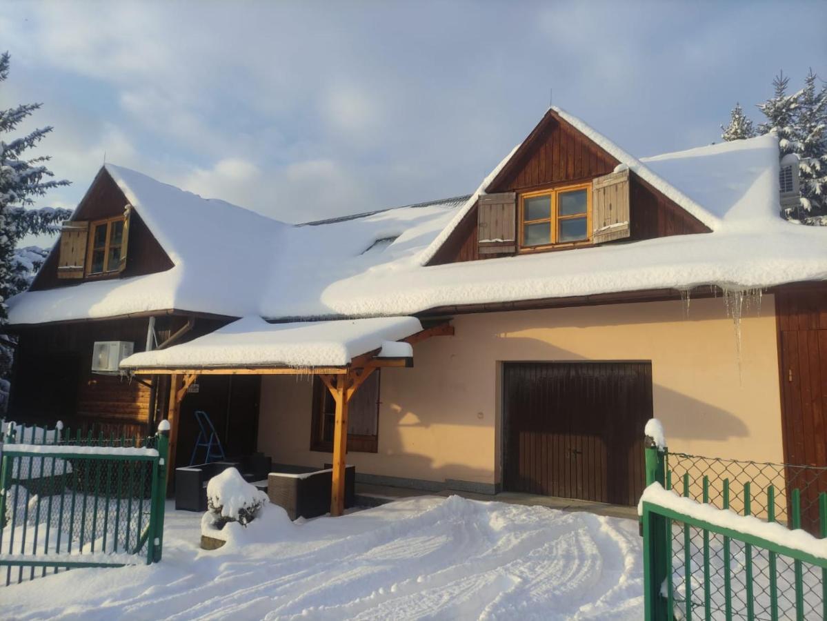 Gospodarstwo Agroturystyczne U Stasikow Spytkowice  Esterno foto